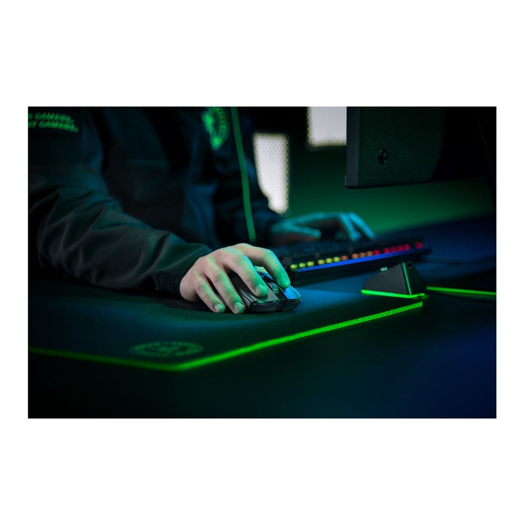 Razer Viper Ultimate Wireless Gaming Mouse with 8 Programmable Buttons (Certified Refurbished)
