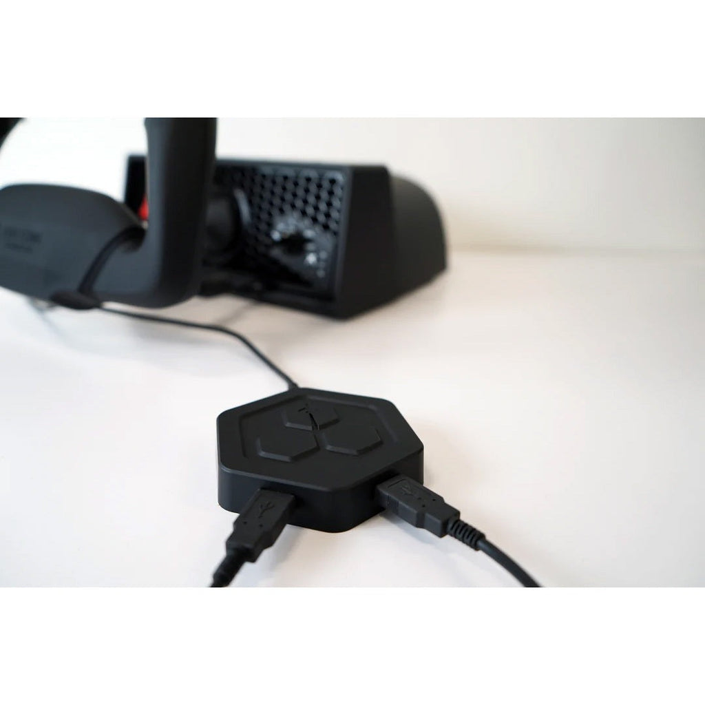 Honeycomb Aeronautical Xbox Hub (Series X/S Compatible)