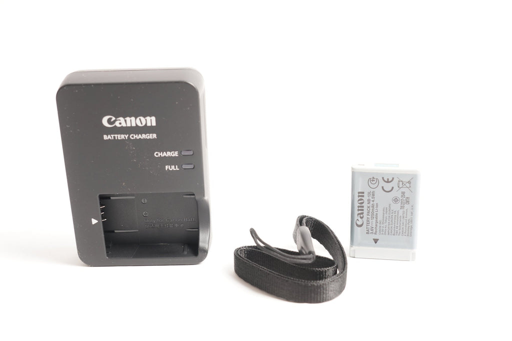 Canon PowerShot G7X Mark III Digital Camera with 4.2x Optical Zoom Lens (Silver) (Used)